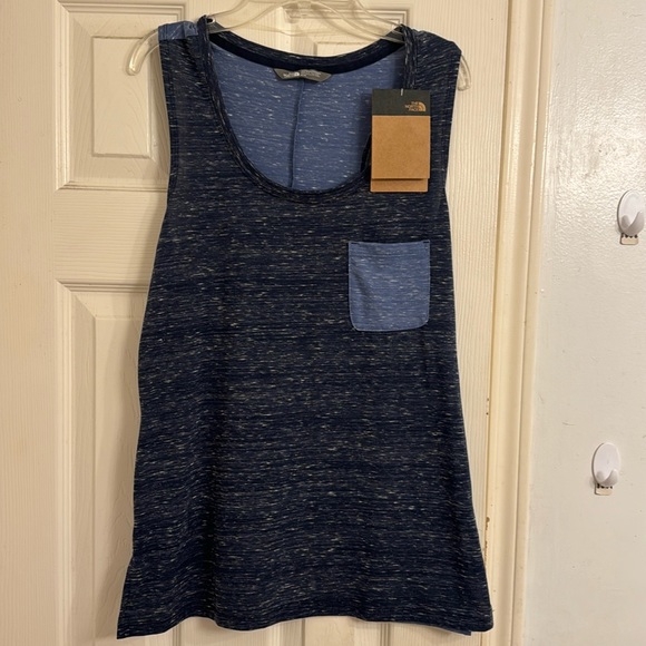 The North Face Sleeveless Pocket Tee RARE - Picture 2 of 5